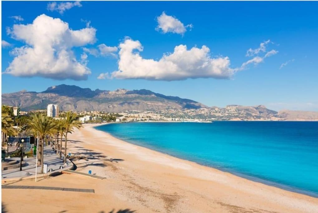 Fantastico Apto Vistas Mar Marbella Centro Bagian luar foto